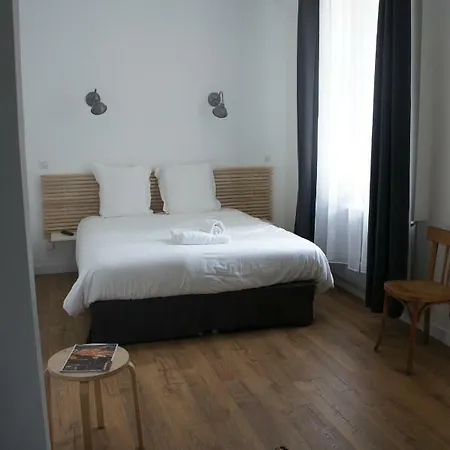Albert'house Aparthotel 3*